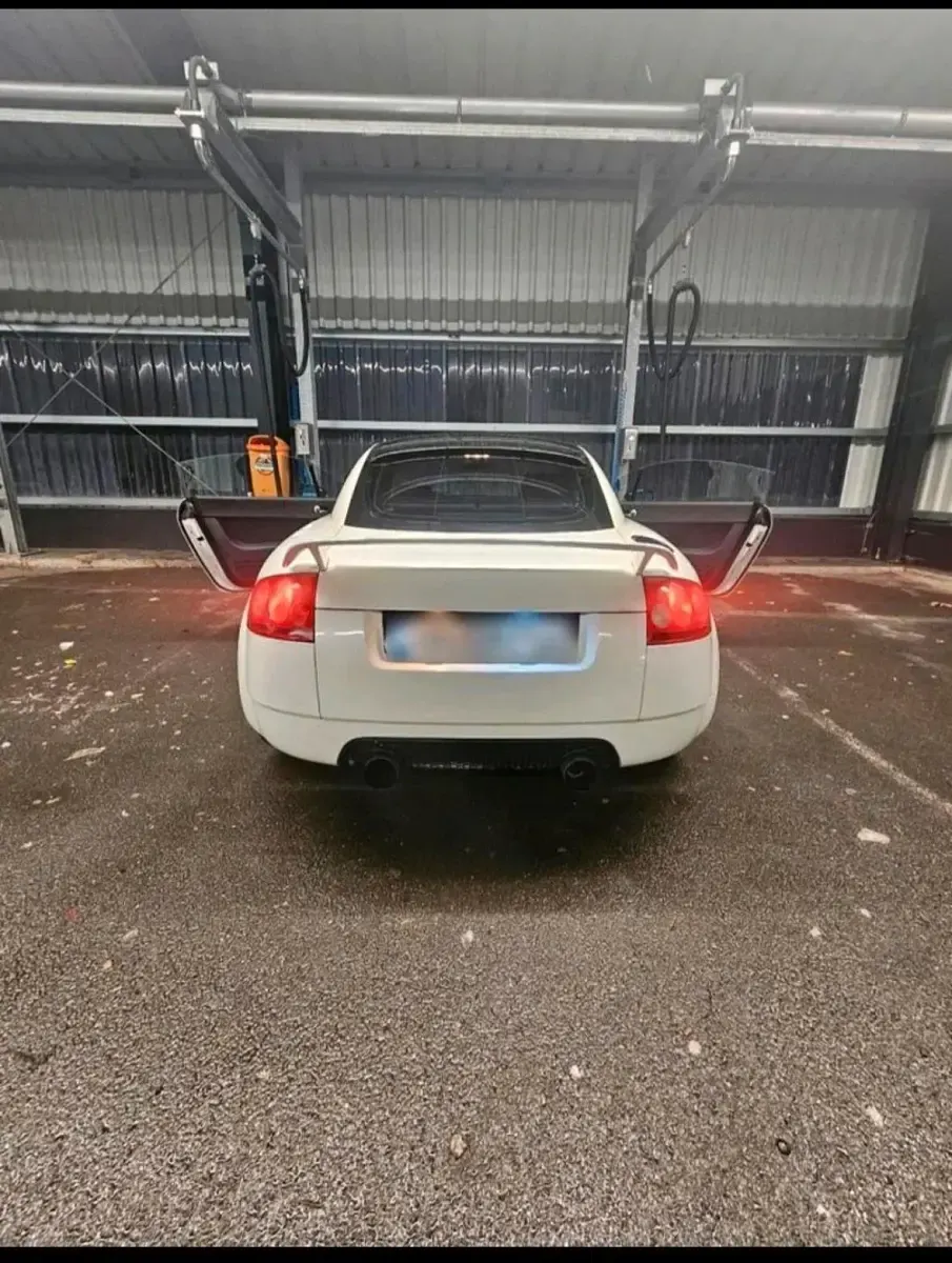 Gebraucht Audi TT 240 PS (176 kW) 1999 Weiß Coupé