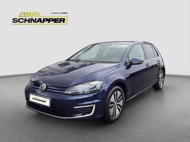 Blau Gebraucht 2018 VW e-Golf Kleinwagen | 11.380 € (Fairer Preis) - Bild 1/4