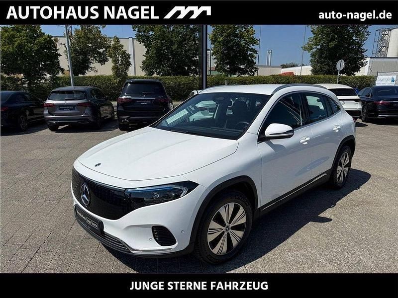 Unilack polarweiß Gebraucht 2024 Mercedes EQA250 Progressive SUV | 34.780 € (Fairer Preis) - Bild 1/4