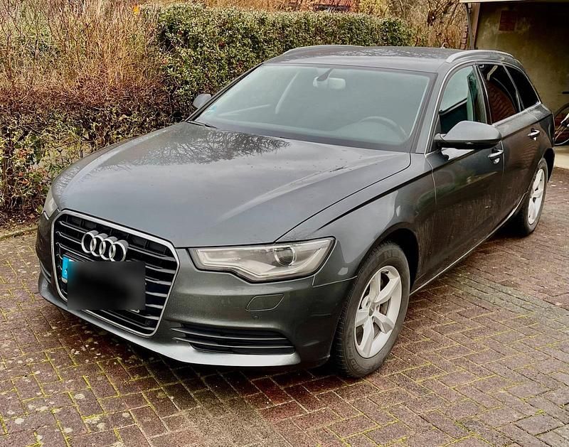 Gebraucht Audi A6 204 PS (150 kW) 2014 Grau Kombi