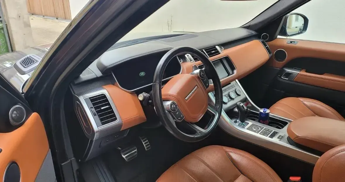 Gebraucht Land Rover Range Rover SVR 306 PS (225 kW) 2016 Grau SUV