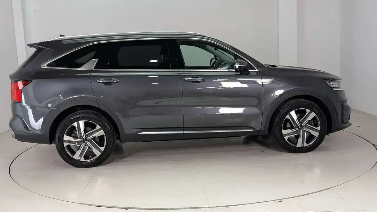 Gebraucht Kia Sorento Spirit 201 PS (147 kW) 2020 Platinum graphite SUV