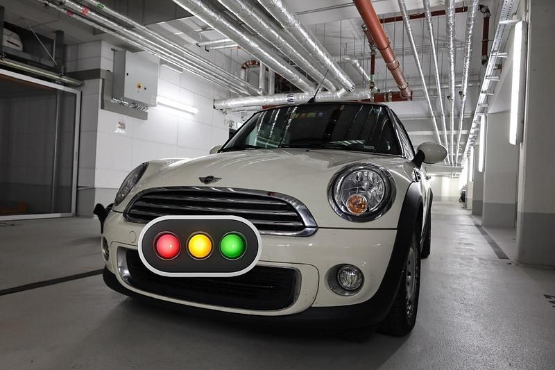 Gebraucht Mini One Cabriolet 98 PS (72 kW) 2015 Weiß Cabrio