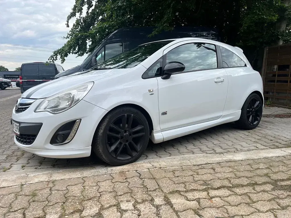 Gebraucht Opel Corsa OPC 69 PS (50 kW) 2011 Weiß Kleinwagen