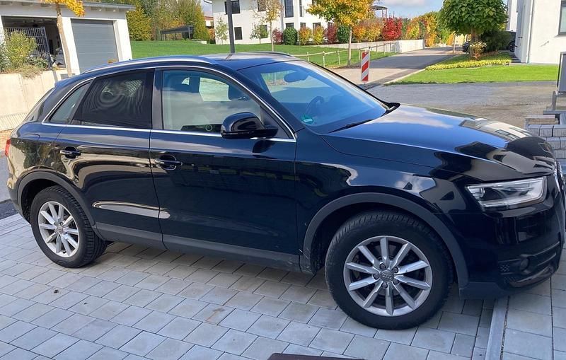 Usata Audi Q3 170 CV (125 kW) 2012 Nero SUV