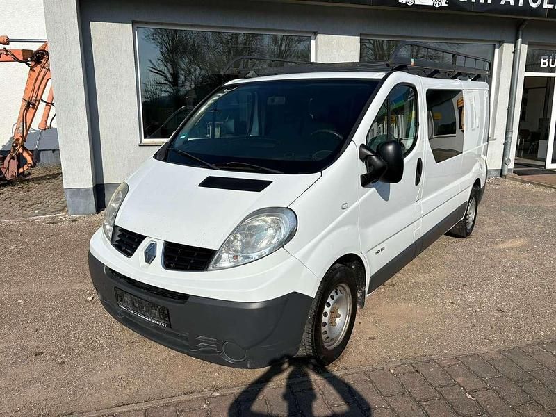 Gebraucht Renault Trafic 114 PS (83 kW) 2010 Weiss casablanca Van / Kleinbus