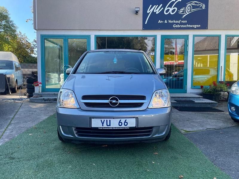 Gebraucht Opel Meriva Edition 90 PS (66 kW) 2005 Silber Van / Kleinbus