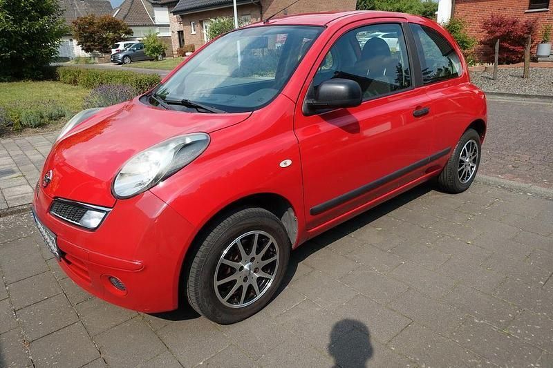Rot Gebraucht 2009 Nissan Micra Visia Kleinwagen | 3.350 € - Bild 1/4
