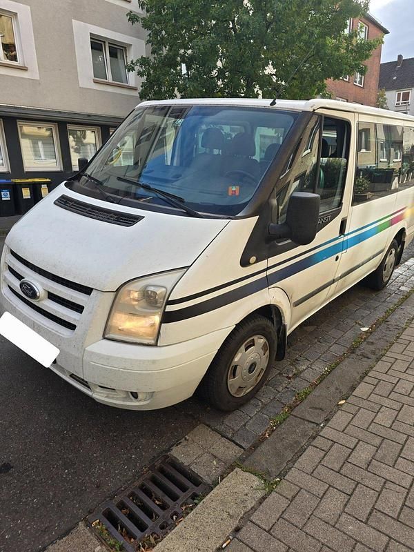 Weiß Gebraucht 2011 Ford Transit Van / Kleinbus | 2.200 € (Superpreis) - Bild 1/4