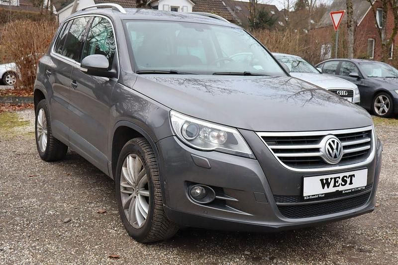 Gebraucht VW Tiguan 140 PS (102 kW) 2012 Grau SUV
