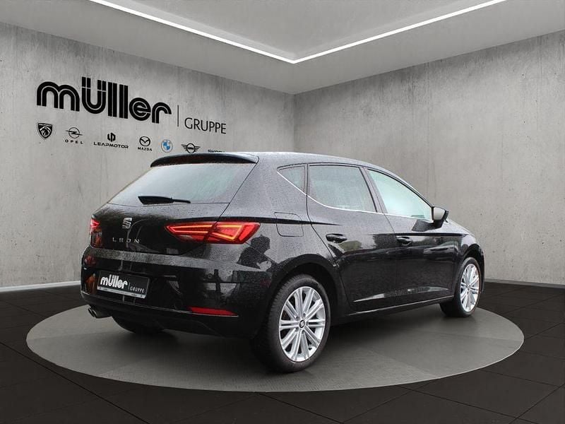 Gebraucht Seat Leon XCELLENCE 150 PS (110 kW) 2019 Mitternachtsschwarz Limousine