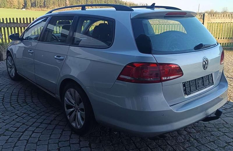 Używany VW Passat Trendline 140 KM (102 kW) 2013 Srebrny Kombi