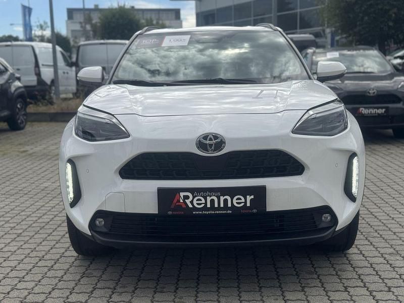Weiß Neu 2025 Toyota Yaris Cross SUV | 30.890 € (Fairer Preis) - Bild 1/4