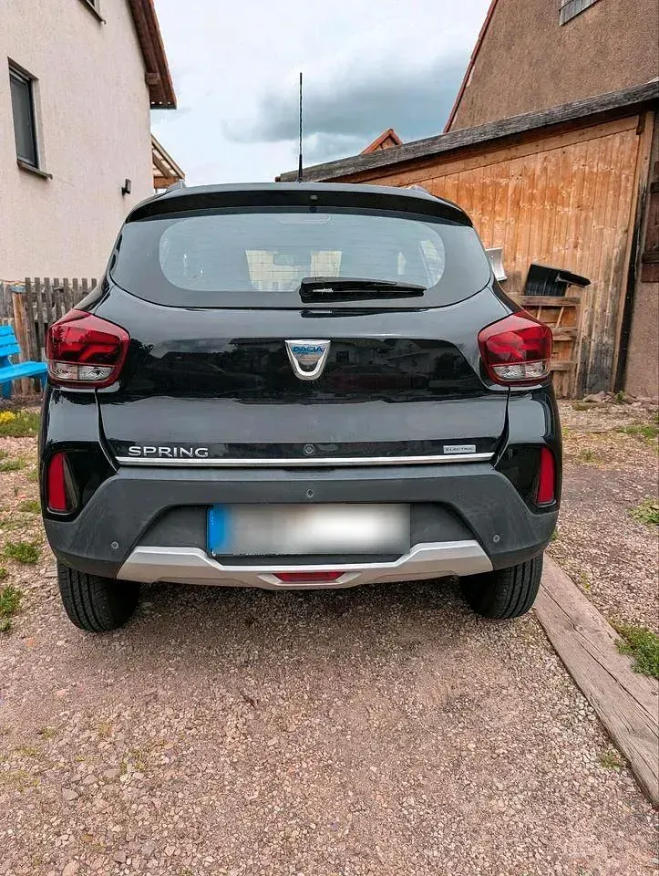 Gebraucht Dacia Spring Comfort Plus 33 kW (45 PS) 2022 Schwarz Kleinwagen