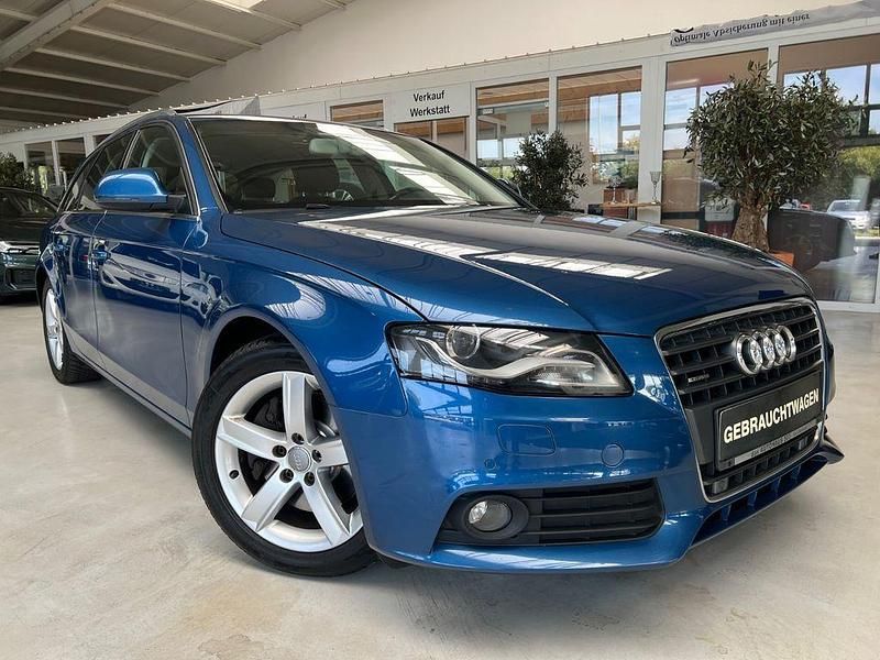 Gebraucht Audi A4 Ambiente 211 PS (155 kW) 2009 Blau Kombi