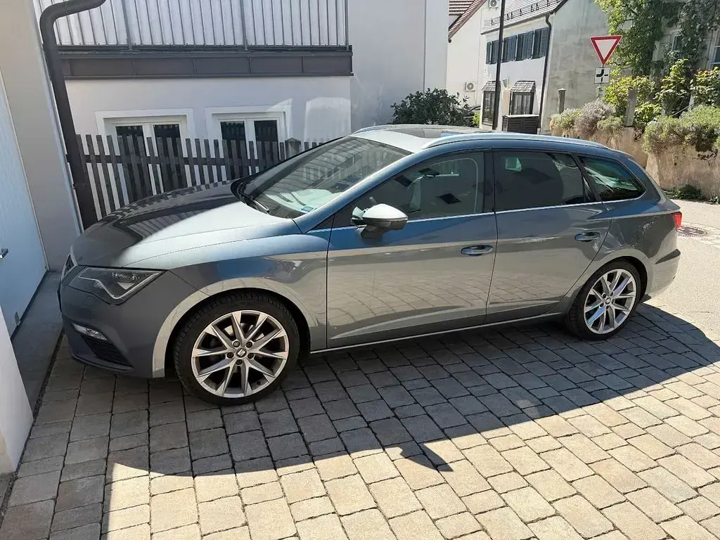 Gebraucht Seat Leon ST FR 150 PS (110 kW) 2018 Grau Kombi