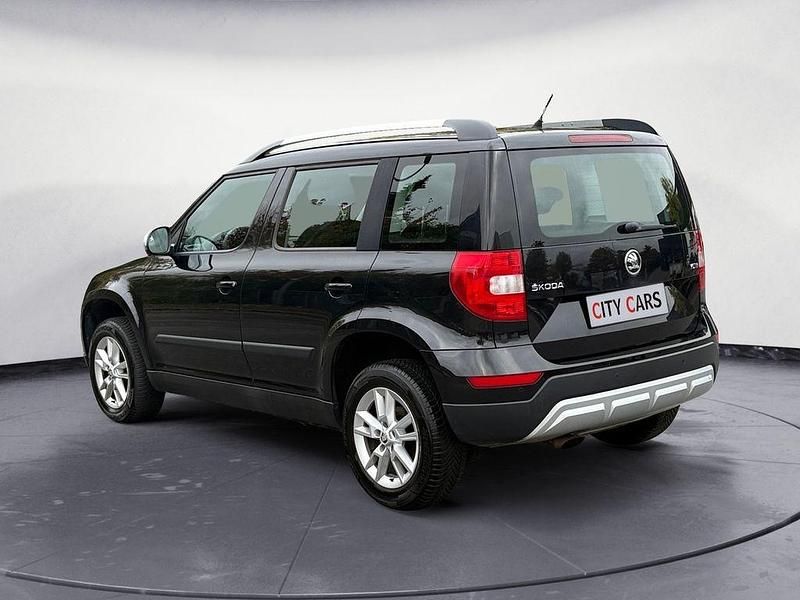 Gebraucht Skoda Yeti Active 105 PS (77 kW) 2014 Schwarz SUV