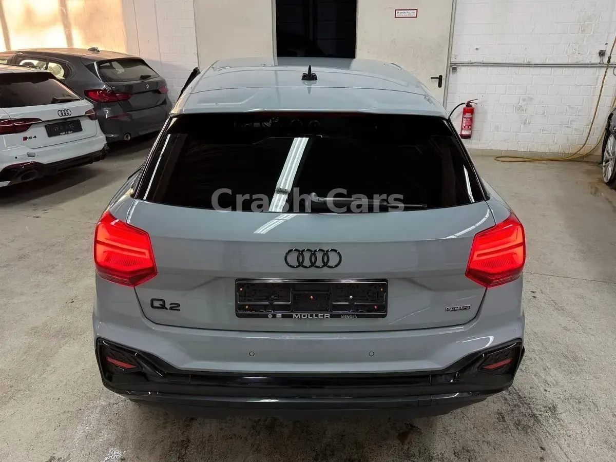 Gebraucht Audi Q2 Edition .1 190 PS (139 kW) 2022 Grau SUV