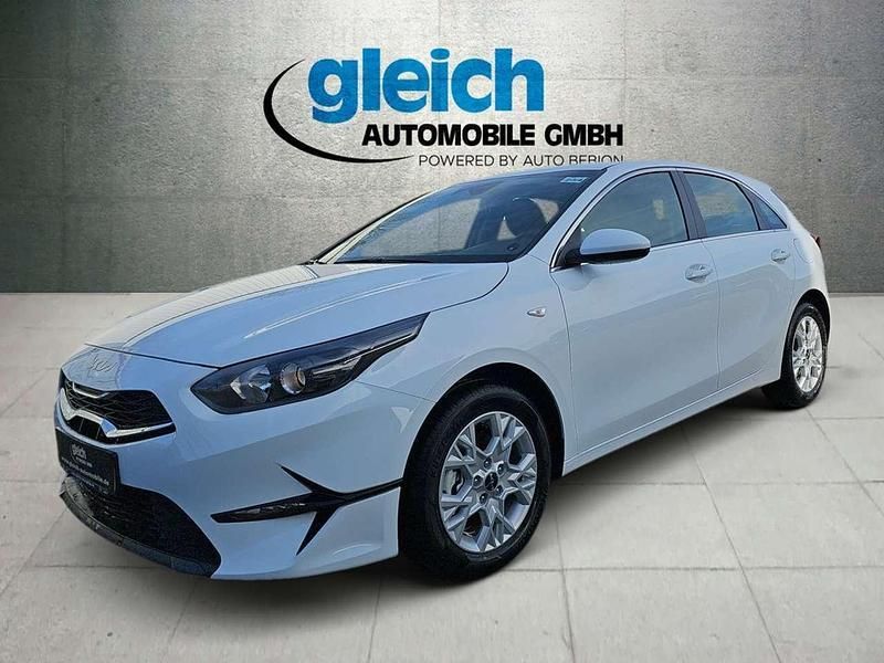 Gebraucht Kia Ceed Vision 99 PS (72 kW) 2025 Wd casa white s Kleinwagen