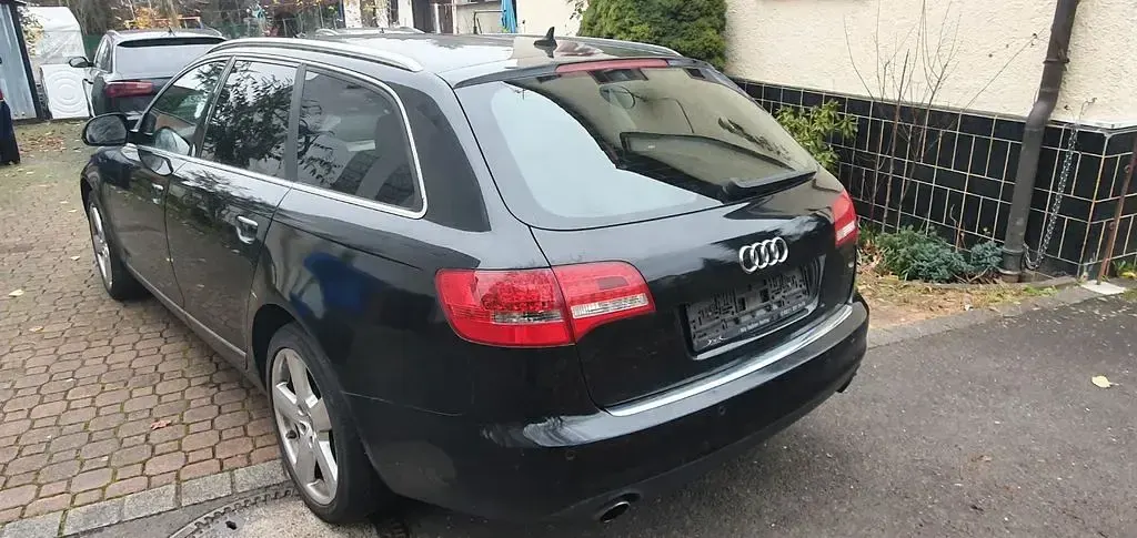 Gebraucht Audi A6 S-Line 190 PS (139 kW) 2010 Schwarz Kombi