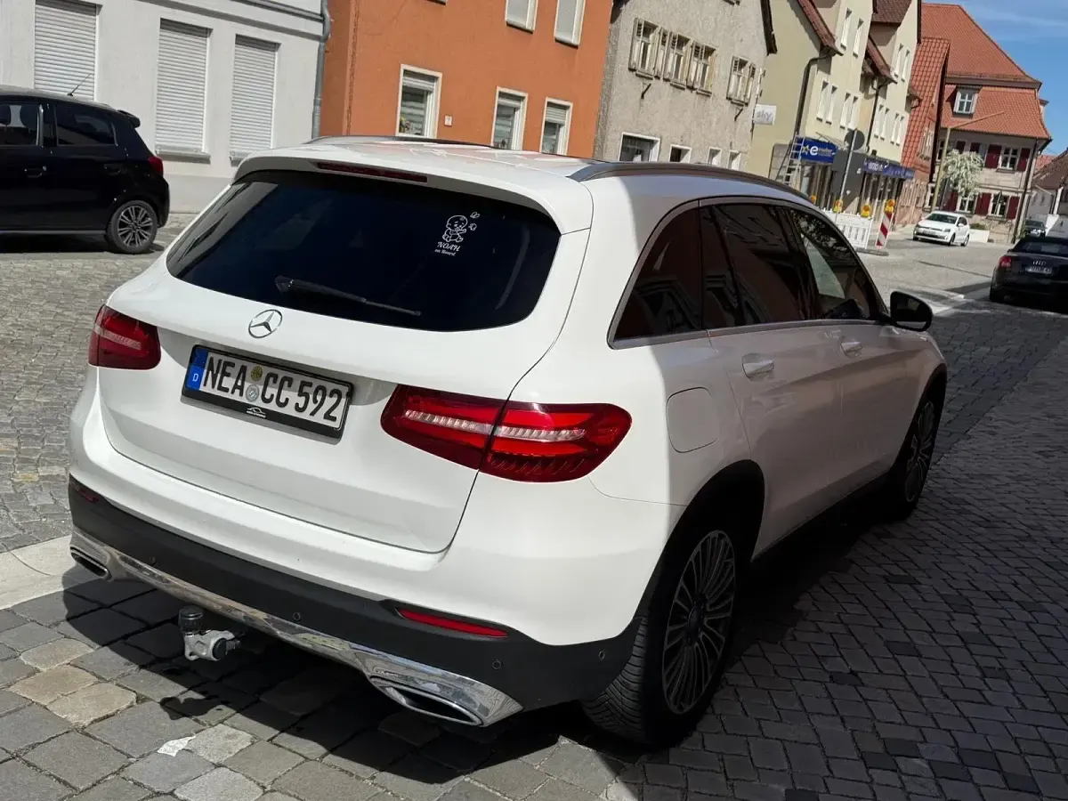 Gebraucht Mercedes E350 204 PS (150 kW) 2016 Weiß SUV
