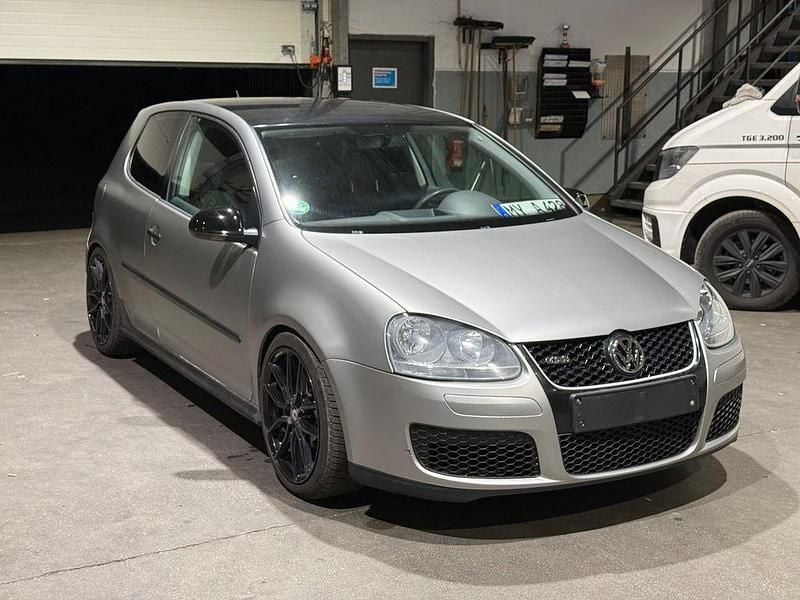 Grau Gebraucht 2003 VW Golf IV GTI Limousine | 3.300 € (Guter Preis) - Bild 1/4
