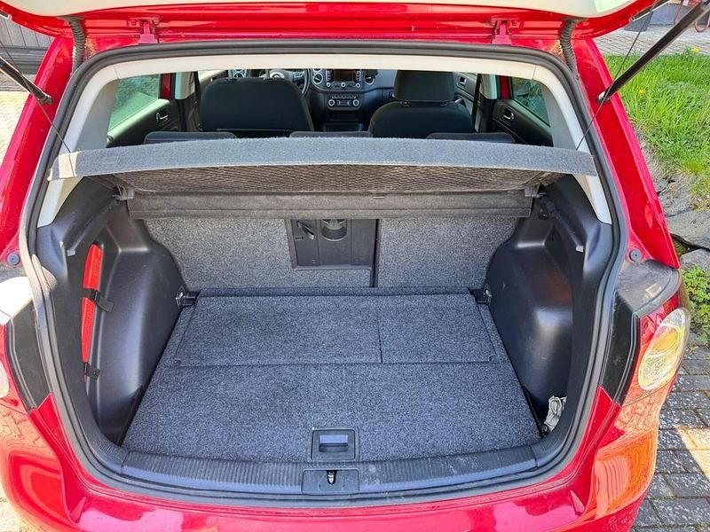 Używany VW Golf Plus Cross Team 105 KM (77 kW) 2010 Czerwony Minivan