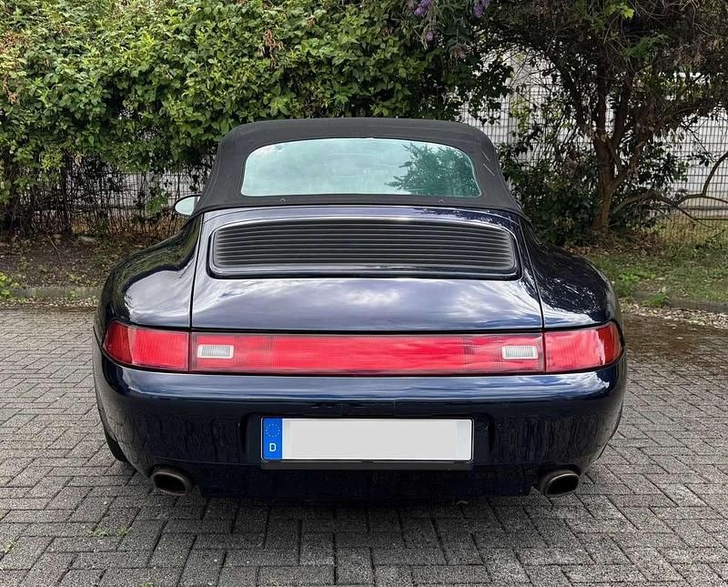 Blau Gebraucht 1996 Porsche 911 Carrera 4 Cabriolet Cabrio | 85.000 € (Teuer) - Bild 1/4