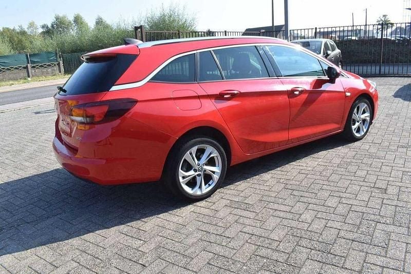 Gebraucht Opel Astra Ultimate 110 PS (80 kW) 2016 Rot Kombi