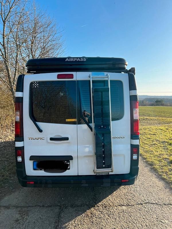 Gebraucht Renault Trafic 120 PS (88 kW) 2020 Weiß Van / Kleinbus