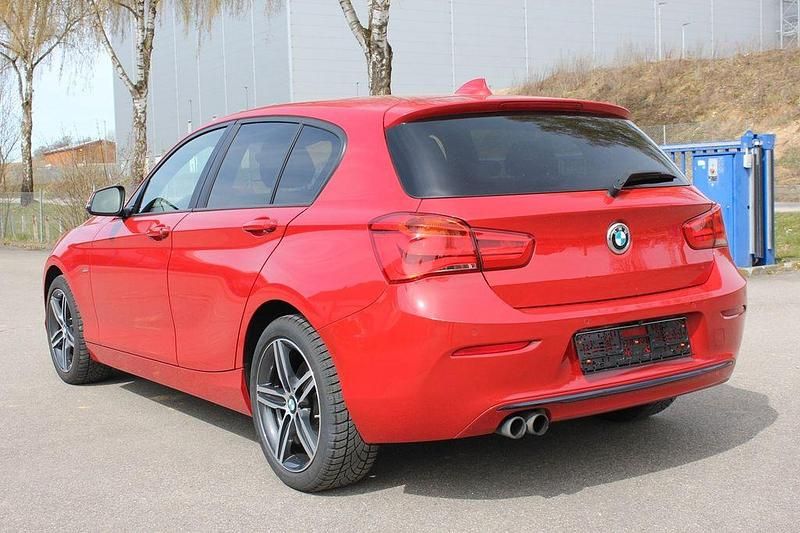 Gebraucht BMW 120 Sport Line 184 PS (135 kW) 2017 Rot Kleinwagen