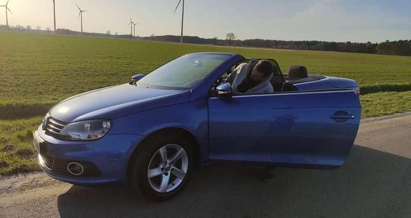 Używany VW Eos 122 KM (89 kW) 2011 Niebieski Kabriolet