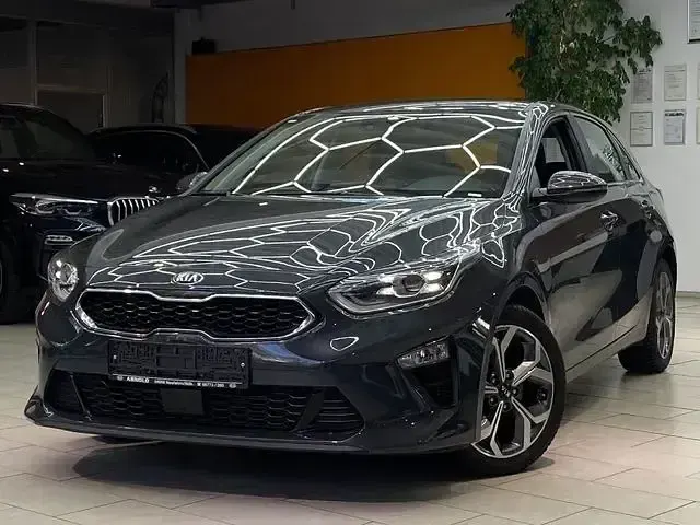 Gebraucht Kia Ceed 136 PS (100 kW) 2021 Andere Kleinwagen