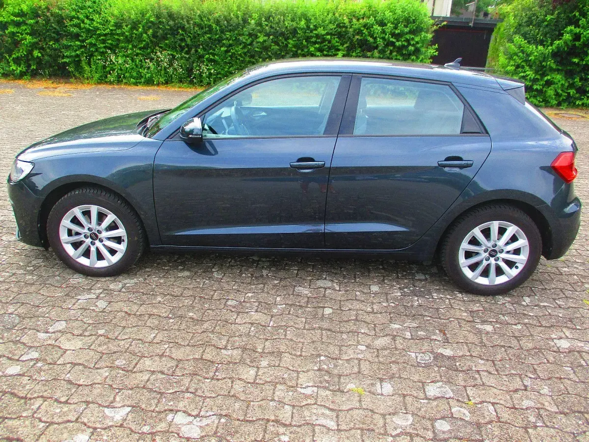 Gebraucht Audi A1 Sportback S-Line 116 PS (85 kW) 2025 Grau Kleinwagen