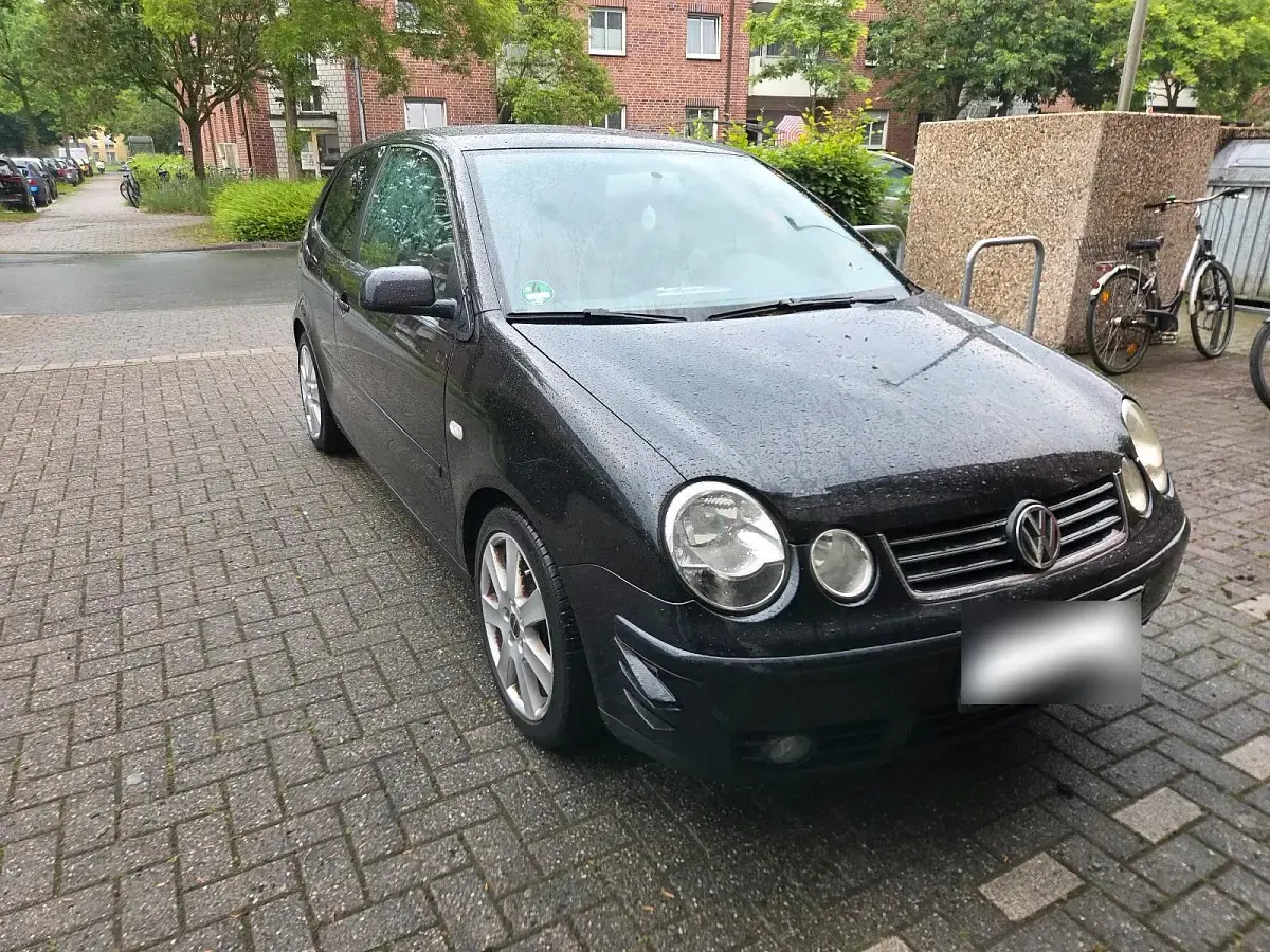 Gebraucht VW Polo 54 PS (39 kW) 2003 Schwarz Kleinwagen