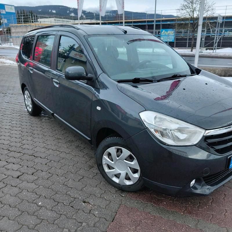 Grau Gebraucht 2014 Dacia Lodgy Van / Kleinbus | 5.000 € (Guter Preis) - Bild 1/4