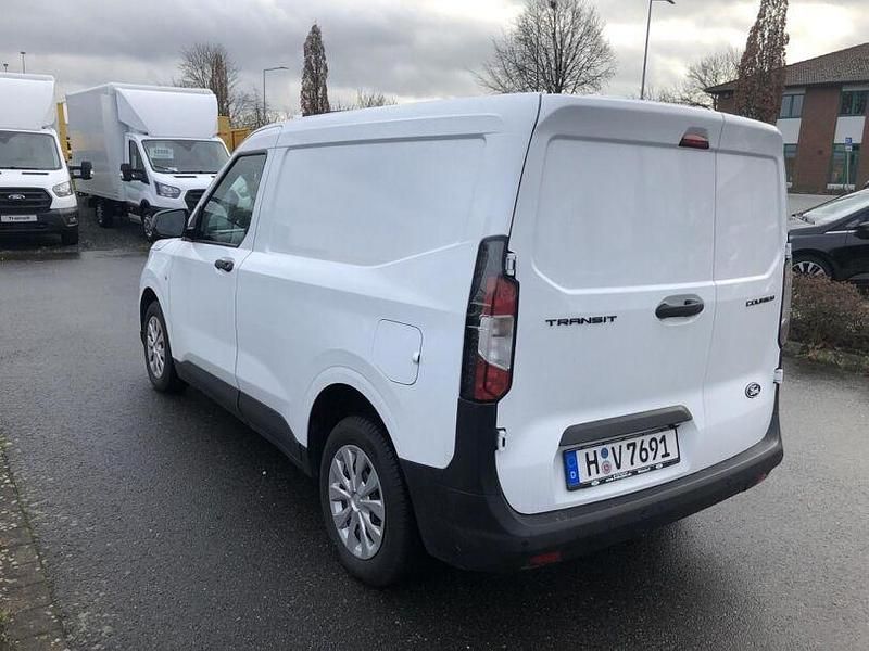 Gebraucht Ford Transit Trend 101 PS (74 kW) 2024 Frostweiß Van