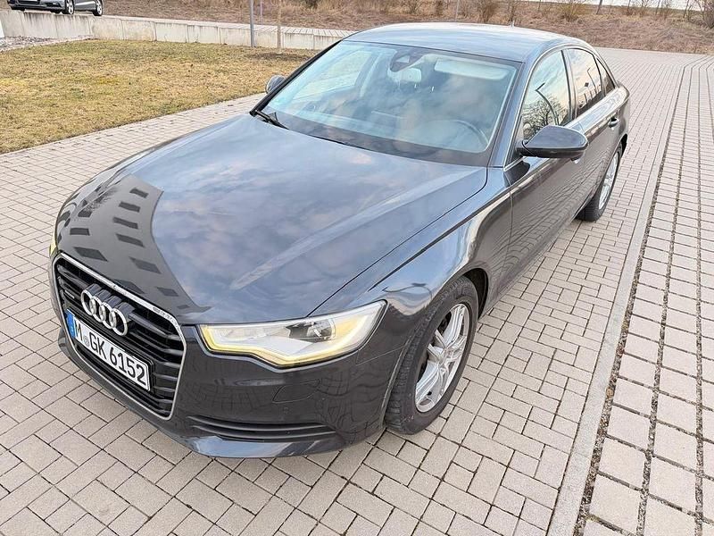 Gebraucht Audi A6 205 PS (150 kW) 2011 Grau Limousine