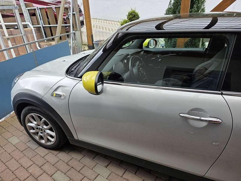 Gebraucht Mini Cooper SE 135 kW (184 PS) 2020 Grau Kleinwagen