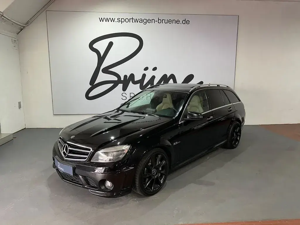 Gebraucht Mercedes C63 AMG AMG 551 PS (405 kW) 2008 Schwarz Limousine