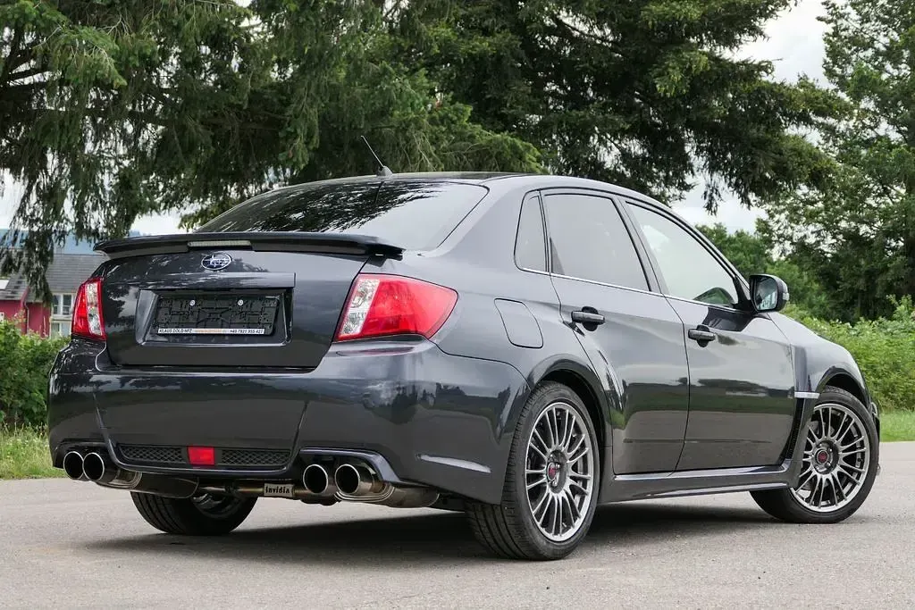 Gebraucht Subaru Impreza Sport 300 PS (220 kW) 2012 Dark grey Limousine