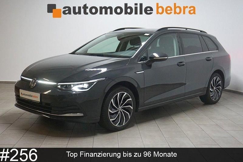 Grau Gebraucht 2022 VW Golf VIII Style Kombi | 20.490 € (Guter Preis) - Bild 1/4