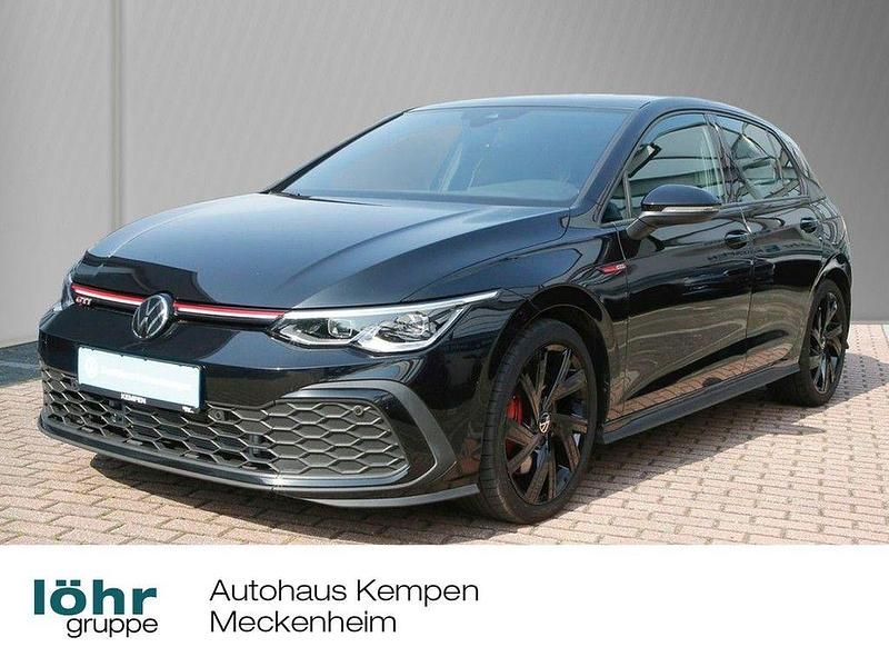 Grenadillschwarz metallic Gebraucht 2024 VW Golf VIII GTI Limousine | 30.950 € (Guter Preis) - Bild 1/4
