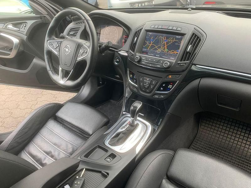 Gebraucht Opel Insignia Country Tourer OPC 170 PS (125 kW) 2016 Karbonschw graphitschw midnigh Kombi