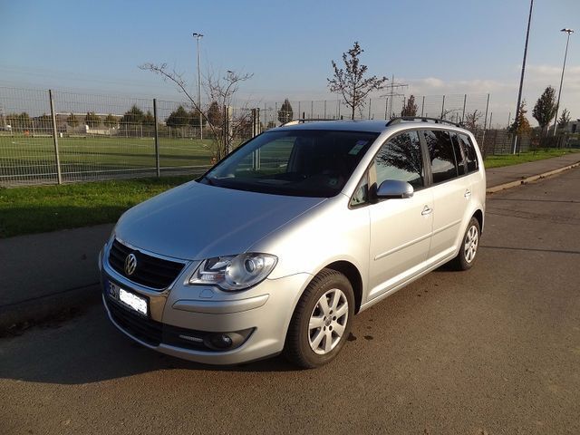 Gebraucht VW Touran 143 PS (105 kW) 2008 Silber metallic Van / Kleinbus