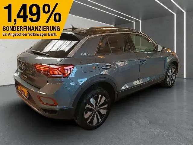 Gebraucht VW T-Roc Goal 150 PS (110 kW) 2025 Grau SUV