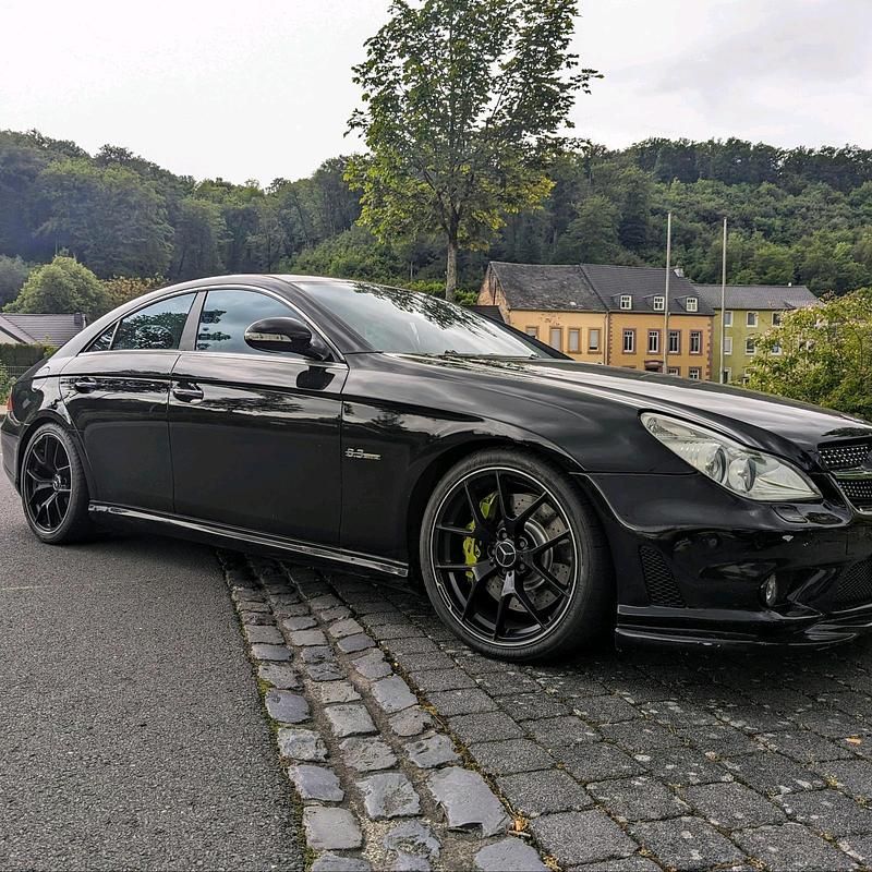 Schwarz Gebraucht 2006 Mercedes CLS55 AMG AMG Limousine | 12.500 € - Bild 1/4