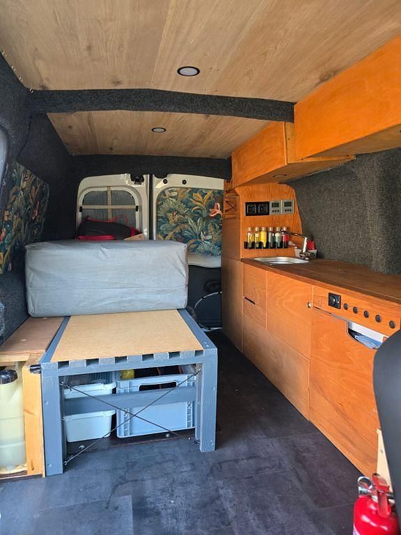 Gebraucht Renault Kangoo 110 PS (80 kW) 2012 Weiß Van / Kleinbus