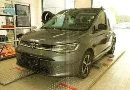 Gebraucht VW Caddy Style 122 PS (89 kW) 2023 Grau Van / Kleinbus