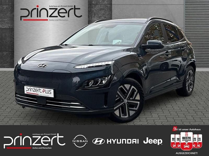 Teal blue / met Gebraucht 2021 Hyundai Kona Prime SUV | 21.970 € (Etwas zu teuer) - Bild 1/3